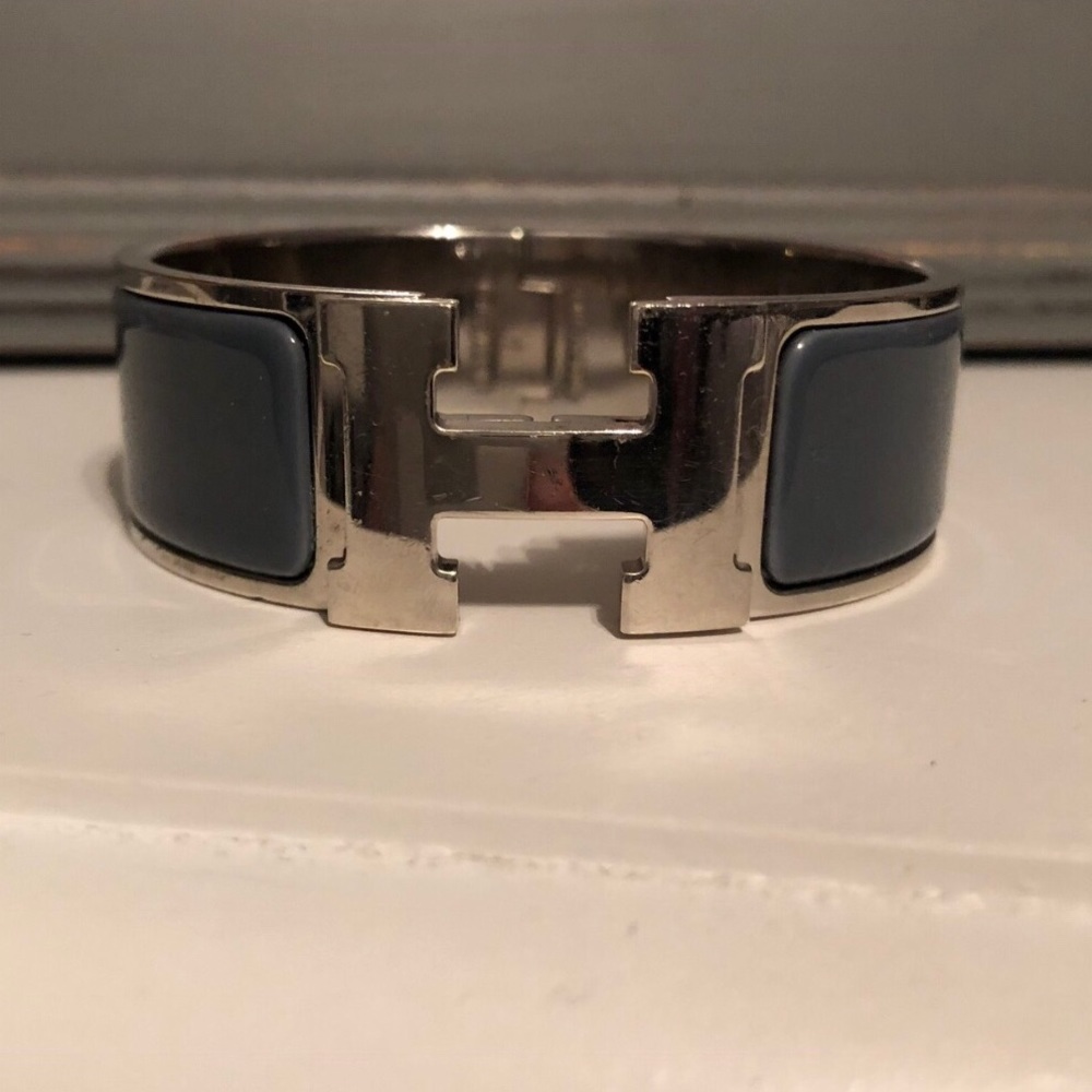 HERMÈS Enamel Wise Clic Clac H bracelet Slate